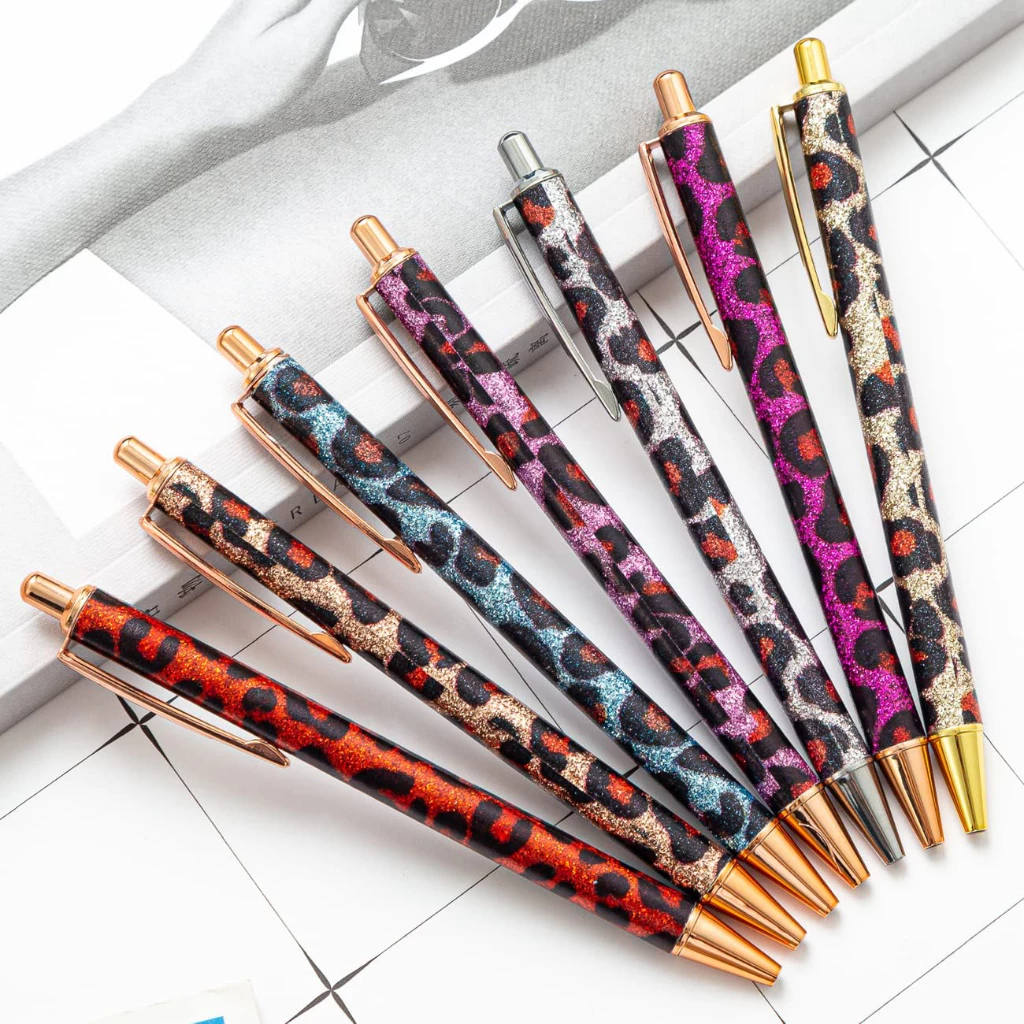 ปากกาลูกลื่น ลายเสือดาวน่ารัก ขนาดกลาง 1.0 มม. สีดํา ขายส่ง 500 ชิ้น